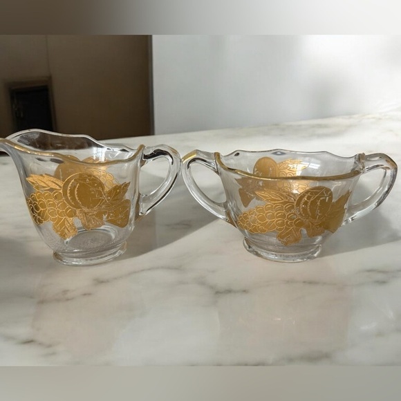 Vintage Paden City Glass Golden Fruit Creamer Pitcher and Sugar Bowl. - Picture 6 of 10